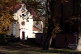 Gotycki kościół św. Stanisława Kostki (XV w.) - Karnice